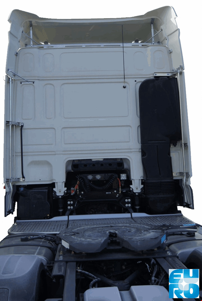 DAF XF 106 SC CABINE SPOILERSET KLAPGEDEELDE LINKS KLEUR H3279 000052 - Fülke - Teherautó: 3 kép. DAF XF 106 SC CABINE SPOILERSET KLAPGEDEELDE LINKS KLEUR H3279 000052 - Fülke - Teherautó: 3 kép.