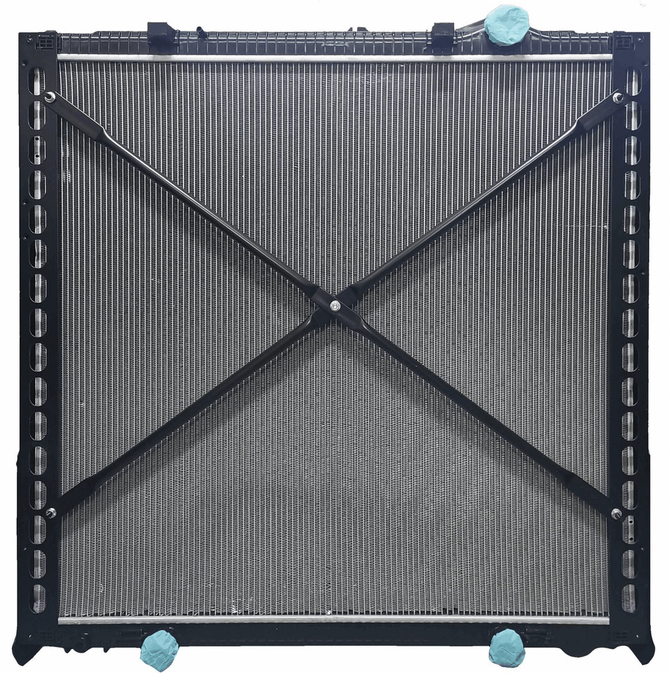 DAF XF 106 WATER RADIATEUR MET RAND 1940146a - Radiátor - Teherautó: 1 kép. DAF XF 106 WATER RADIATEUR MET RAND 1940146a - Radiátor - Teherautó: 1 kép.