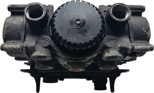 DAF XF105 EBS-MODULATOR | GEREVISEERD + STATIEGELD | 1607915 - Fékszelep - Teherautó: 3 kép. DAF XF105 EBS-MODULATOR | GEREVISEERD + STATIEGELD | 1607915 - Fékszelep - Teherautó: 3 kép.