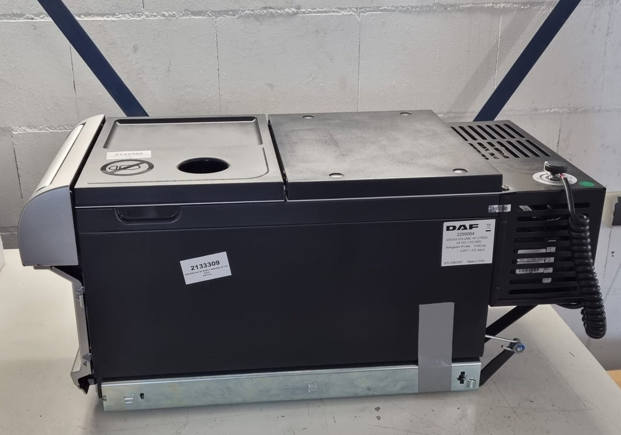 Új Fülke és belső tér - Teherautó FRIGIDER DAF XF EURO 6 KOELBOX 40 LTR 2133309: 7 kép.