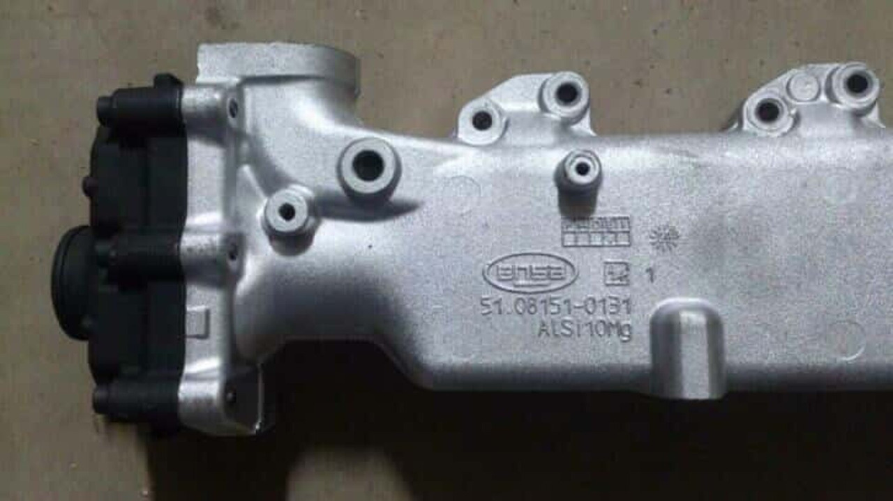 MAN TGL-6 RECIRKULATOR EGR ruil 51081007136R + €400 STATIEGELD - EGR hűtő - Teherautó: 3 kép. MAN TGL-6 RECIRKULATOR EGR ruil 51081007136R + €400 STATIEGELD - EGR hűtő - Teherautó: 3 kép.
