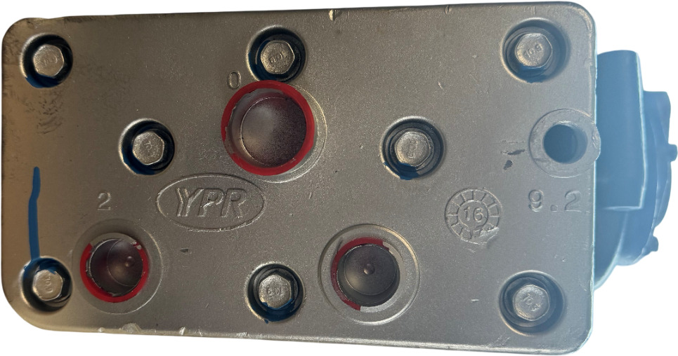 MAN TGS TGX E6 LUCHTCOMPRESSOR GEREVISEERD + STATIEGELD 51541007245REC - Kompresszor, sűrített levegő rendszer - Teherautó: 5 kép. MAN TGS TGX E6 LUCHTCOMPRESSOR GEREVISEERD + STATIEGELD 51541007245REC - Kompresszor, sűrített levegő rendszer - Teherautó: 5 kép.