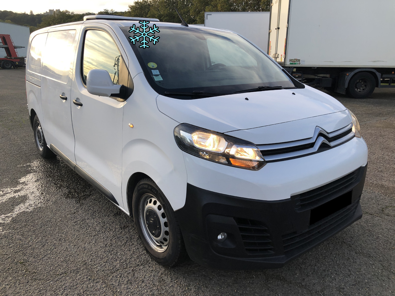 CITROEN CITROEN JUMPY JUMPY - Hűtős kisteherautó: 1 kép. CITROEN CITROEN JUMPY JUMPY - Hűtős kisteherautó: 1 kép.