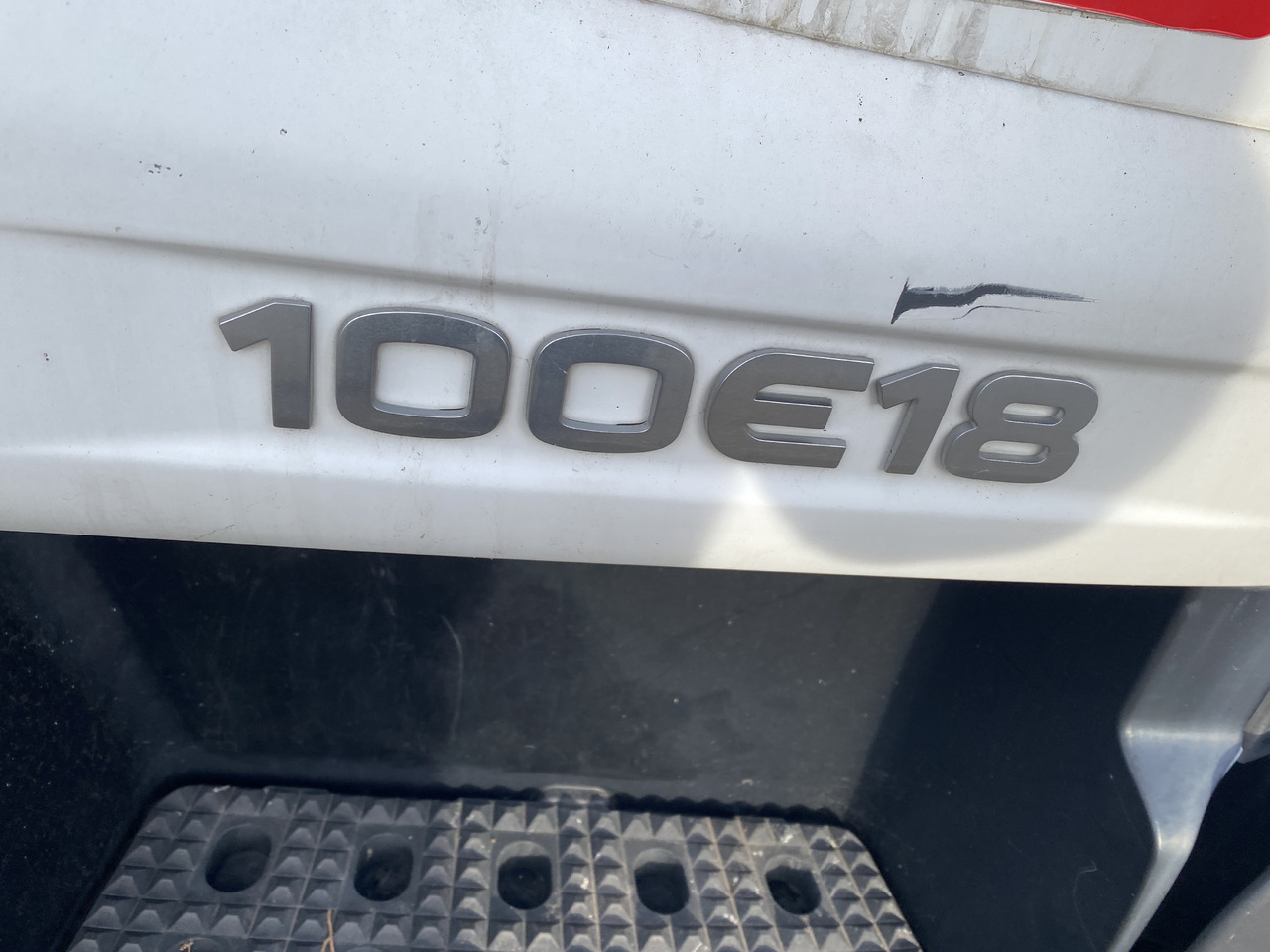 IVECO EUROCARGO - Hűtős teherautó: 4 kép. IVECO EUROCARGO - Hűtős teherautó: 4 kép.