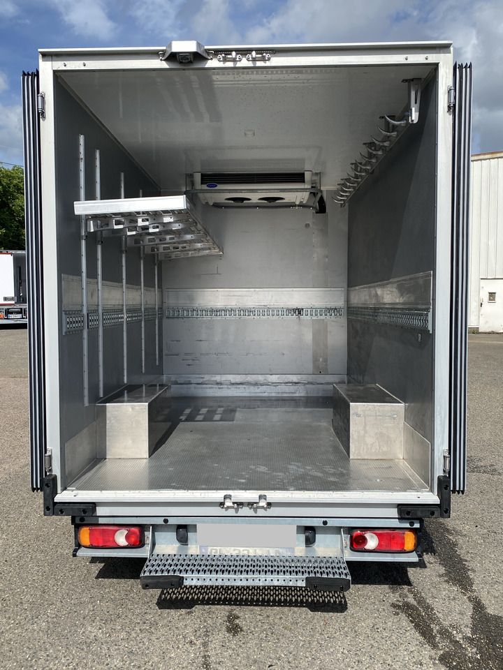 RENAULT master - Hűtős kisteherautó: 3 kép. RENAULT master - Hűtős kisteherautó: 3 kép.