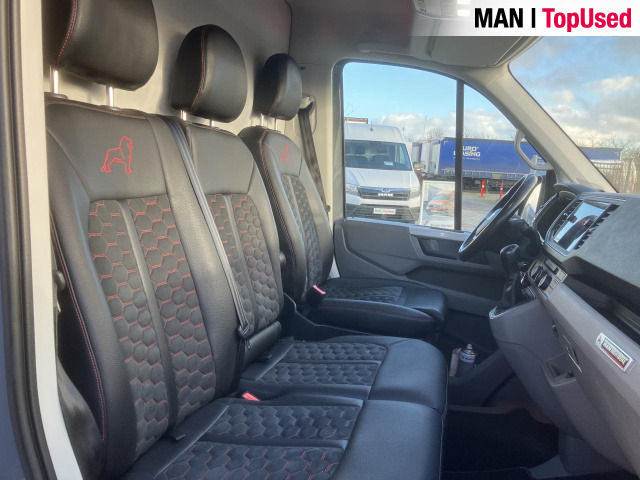 MAN TGE 3.180 4X2F SB LIONS S - Furgon: 4 kép. MAN TGE 3.180 4X2F SB LIONS S - Furgon: 4 kép.