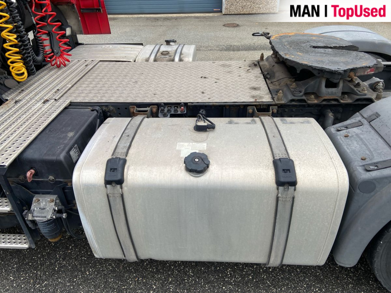 MAN TGX 18.460 4X2 BLS "ADR EX II / AT" - Nyergesvontató: 5 kép. MAN TGX 18.460 4X2 BLS "ADR EX II / AT" - Nyergesvontató: 5 kép.