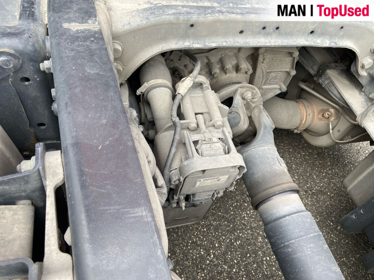 MAN TGX 18.470 4x2 BL SA "Retarder" - Nyergesvontató: 4 kép. MAN TGX 18.470 4x2 BL SA "Retarder" - Nyergesvontató: 4 kép.