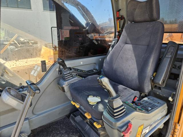 VOLVO EC460BLC - Lánctalpas kotró: 5 kép. VOLVO EC460BLC - Lánctalpas kotró: 5 kép.