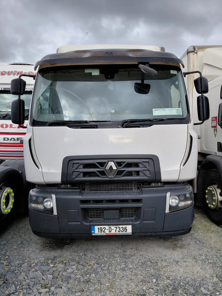 2019 Renault D18 Wide 4×2 18 Tonne - Dobozos felépítményű teherautó: 1 kép. 2019 Renault D18 Wide 4×2 18 Tonne - Dobozos felépítményű teherautó: 1 kép.