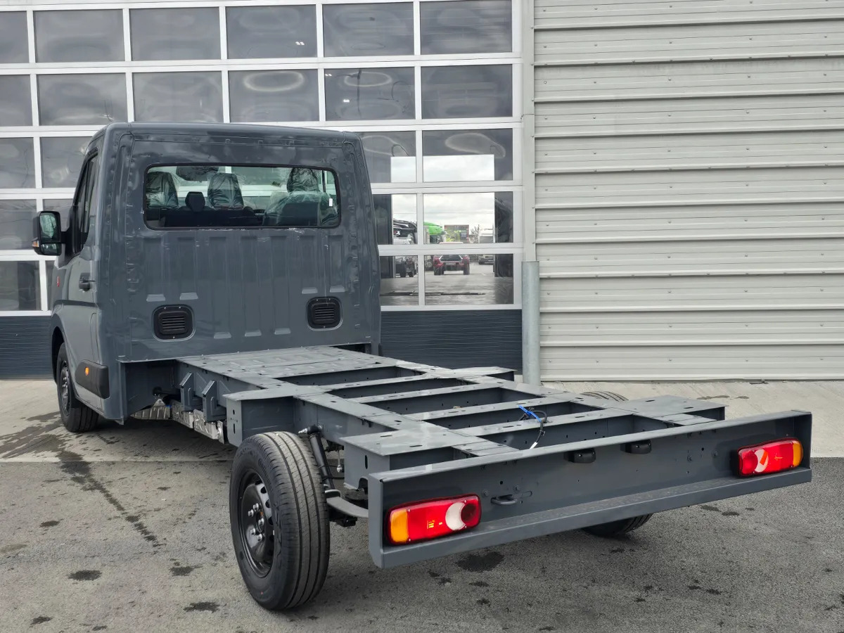 2025 Renault Master Chassis and Cab 150BHP - Alvaz teherautó: 5 kép. 2025 Renault Master Chassis and Cab 150BHP - Alvaz teherautó: 5 kép.