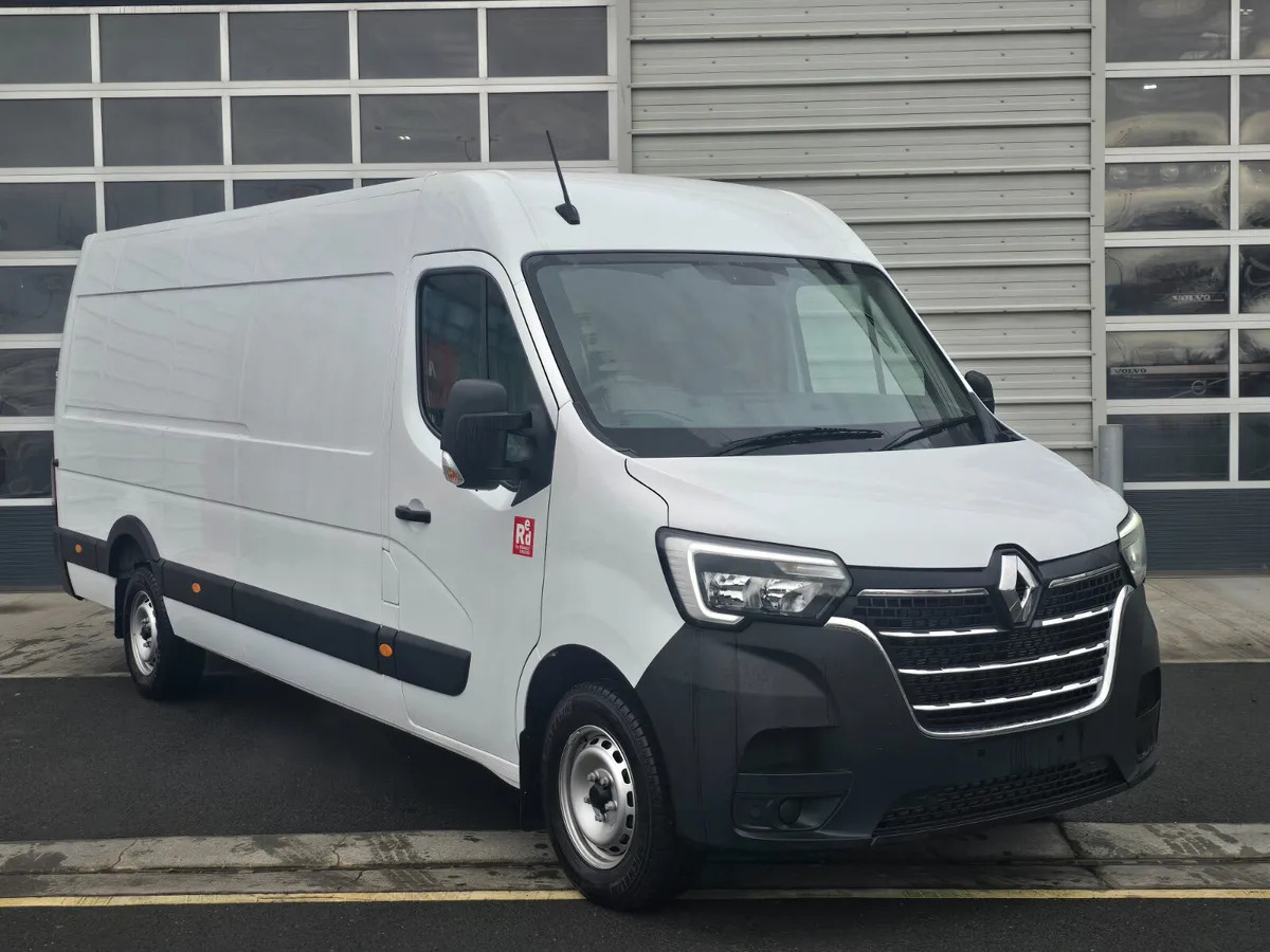 New Renault Master L4H2 RWD - Furgon: 2 kép. New Renault Master L4H2 RWD - Furgon: 2 kép.