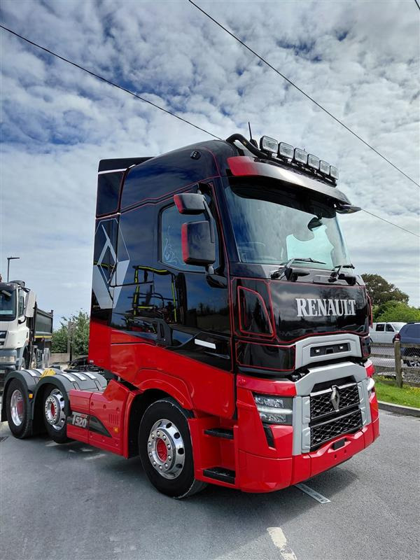2023 RENAULT T-HIGH 520 6×2 Auto - Nyergesvontató: 5 kép. 2023 RENAULT T-HIGH 520 6×2 Auto - Nyergesvontató: 5 kép.