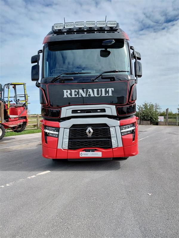 2023 RENAULT T-HIGH 520 6×2 Auto - Nyergesvontató: 3 kép. 2023 RENAULT T-HIGH 520 6×2 Auto - Nyergesvontató: 3 kép.