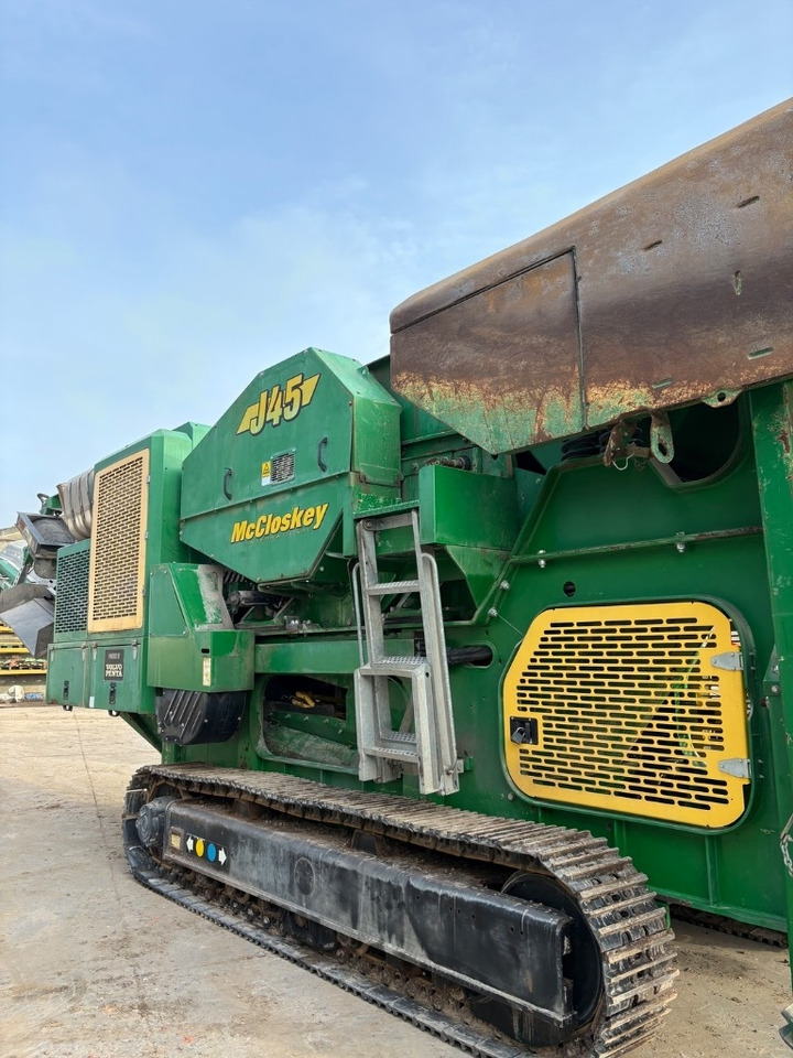 McCloskey J45  lízing McCloskey J45: 18 kép.