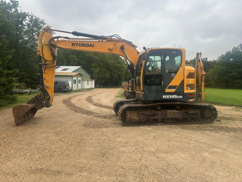 Hyundai HX145 LCR - Lánctalpas kotró: 1 kép. Hyundai HX145 LCR - Lánctalpas kotró: 1 kép.