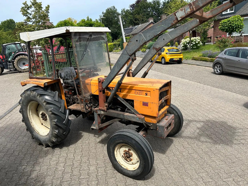 Renault 461S 461S - Traktor: 1 kép. Renault 461S 461S - Traktor: 1 kép.