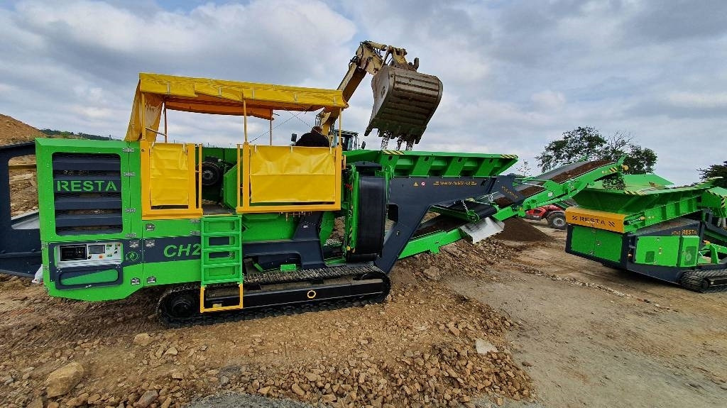 Resta CH2 900x600, CH2G 900x600 - Mobil törőgép: 2 kép. Resta CH2 900x600, CH2G 900x600 - Mobil törőgép: 2 kép.