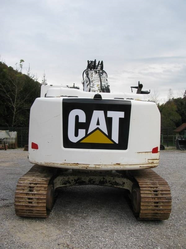CAT 320E LRR 4 orodja - Lánctalpas kotró: 5 kép. CAT 320E LRR 4 orodja - Lánctalpas kotró: 5 kép.