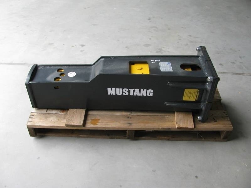 Mustang HM400 NOVO teža 320kg - Hidraulikus törőfej - Építőipari gépek: 3 kép. Mustang HM400 NOVO teža 320kg - Hidraulikus törőfej - Építőipari gépek: 3 kép.