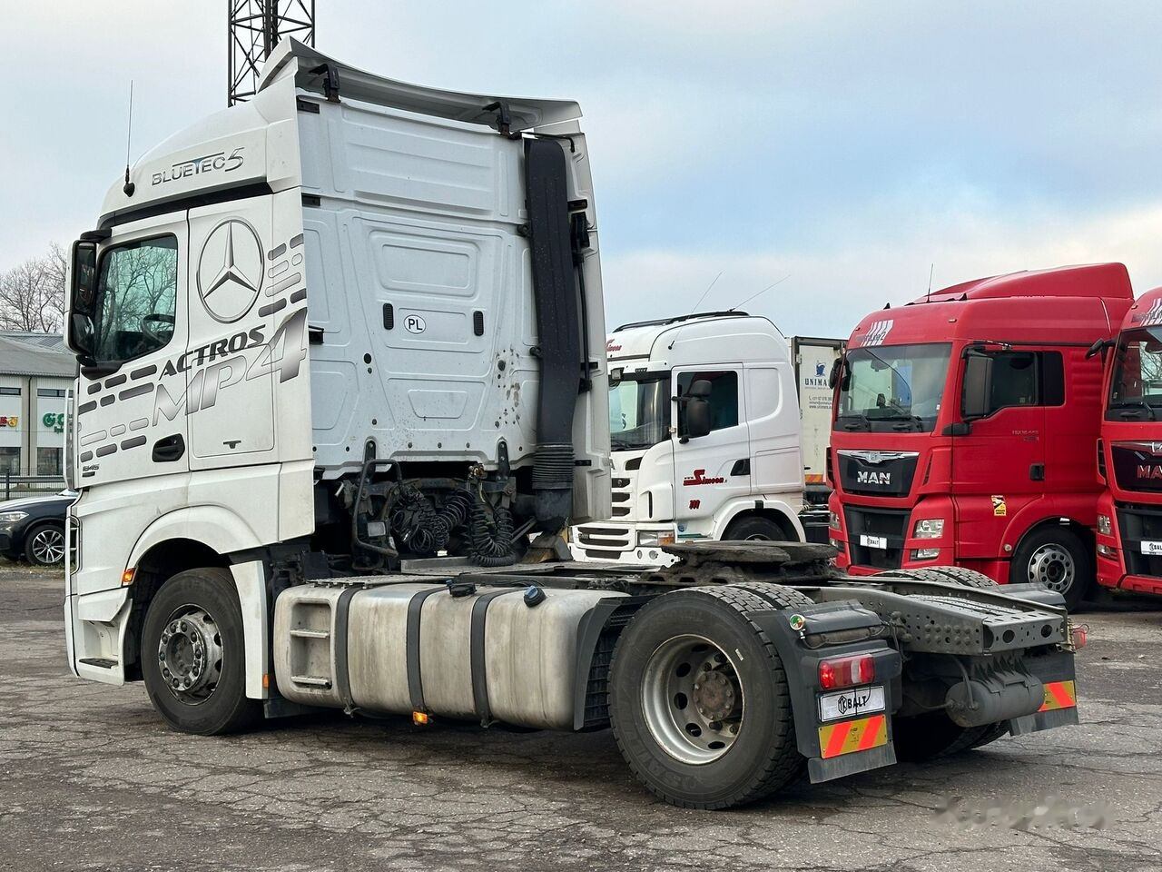Mercedes-Benz Actros 1845 - Nyergesvontató: 4 kép. Mercedes-Benz Actros 1845 - Nyergesvontató: 4 kép.