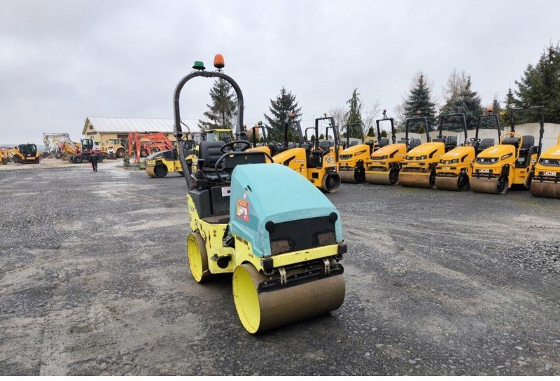 Ammann ARX 12 - Mini road roller - Henger: 4 kép. Ammann ARX 12 - Mini road roller - Henger: 4 kép.