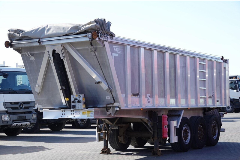 Benalu WYWROTKA ALUMINIOWA 28 M3 / OŚ PODNOSZONA / WAGA 5100 KG - Félpótkocsi billenőplatós: 2 kép. Benalu WYWROTKA ALUMINIOWA 28 M3 / OŚ PODNOSZONA / WAGA 5100 KG - Félpótkocsi billenőplatós: 2 kép.