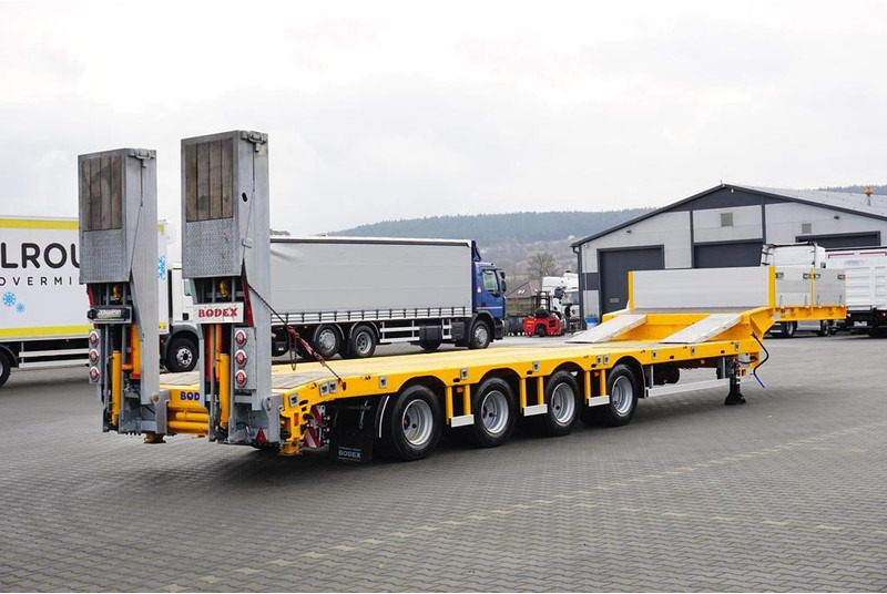 Bodex / NISKOPODWOZIOWA / 4 OSIE / NAJAZDY / 2 X OŚ SKRĘTNA / DMC 65 0 - Félpótkocsi mélybölcsős: 5 kép. Bodex / NISKOPODWOZIOWA / 4 OSIE / NAJAZDY / 2 X OŚ SKRĘTNA / DMC 65 0 - Félpótkocsi mélybölcsős: 5 kép.