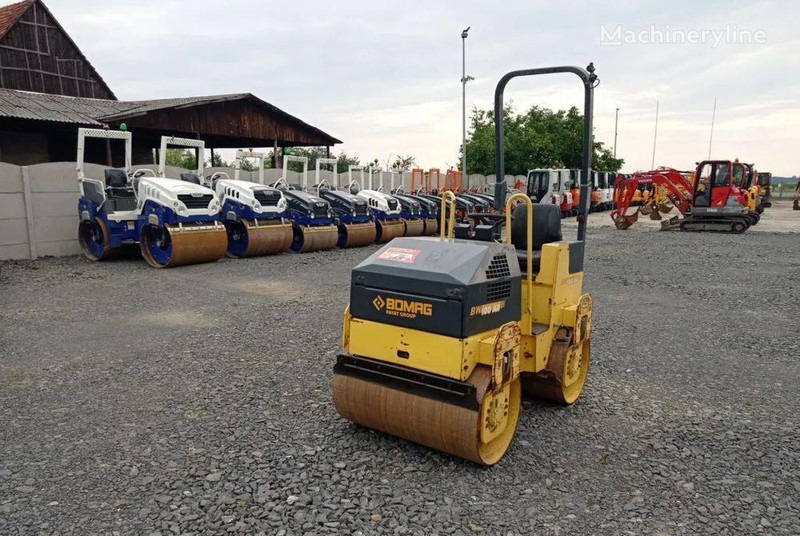 Bomag BW 100 - Henger: 5 kép. Bomag BW 100 - Henger: 5 kép.
