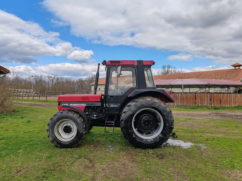 Case IH 856 XL - Traktor: 5 kép. Case IH 856 XL - Traktor: 5 kép.