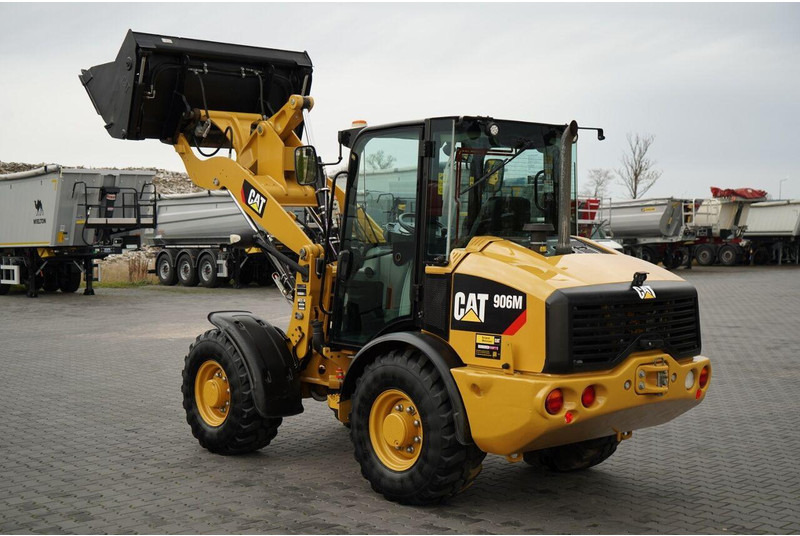 Caterpillar 906M / ŁADOWARKA KOŁOWA / 2019 ROK / ŁYŻKA SZCZĘKOWA / - Gumikerekes homlokrakodó: 5 kép. Caterpillar 906M / ŁADOWARKA KOŁOWA / 2019 ROK / ŁYŻKA SZCZĘKOWA / - Gumikerekes homlokrakodó: 5 kép.