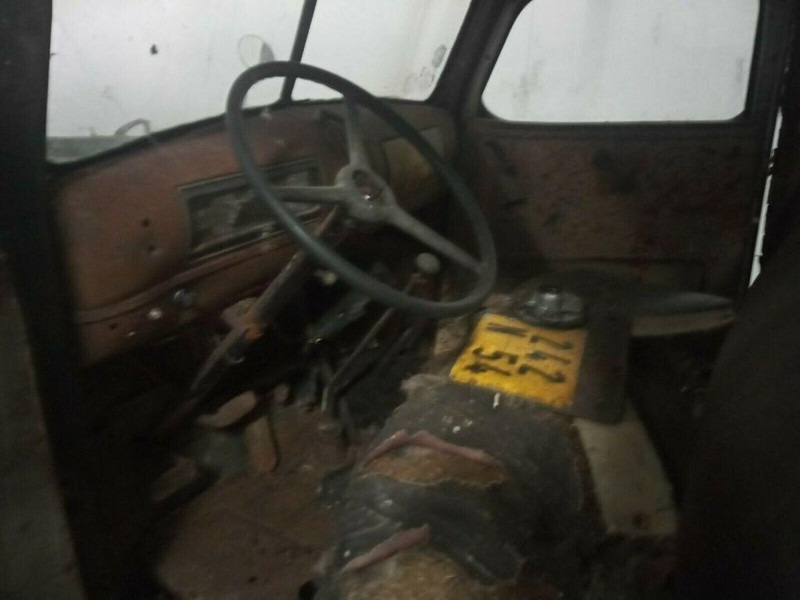 Chevrolet PICK UP-ORIGINAL - Alvaz teherautó: 5 kép. Chevrolet PICK UP-ORIGINAL - Alvaz teherautó: 5 kép.