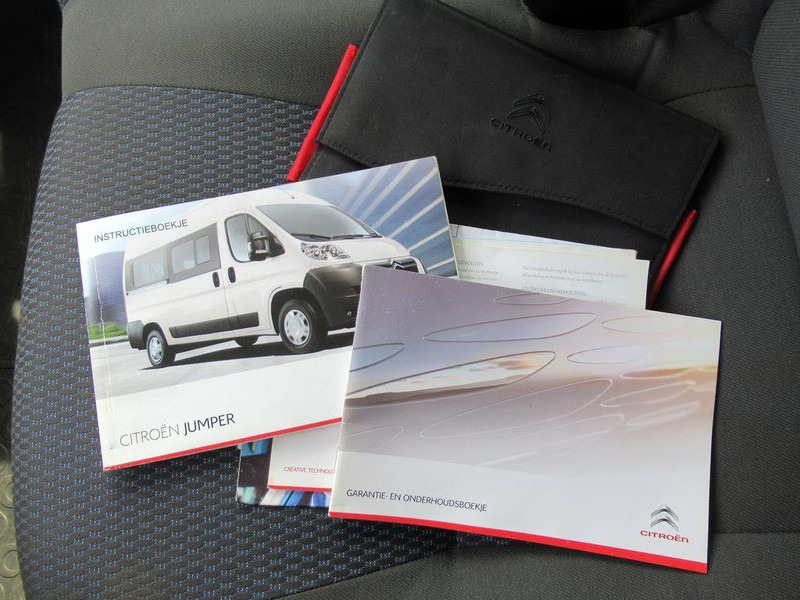 Autószállító teherautó Citroën 35 2.2 L5H1 Car transporter <3,5t: 17 kép. Autószállító teherautó Citroën 35 2.2 L5H1 Car transporter <3,5t: 17 kép.