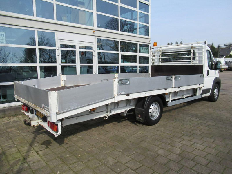 Autószállító teherautó Citroën 35 2.2 L5H1 Car transporter <3,5t: 8 kép. Autószállító teherautó Citroën 35 2.2 L5H1 Car transporter <3,5t: 8 kép.