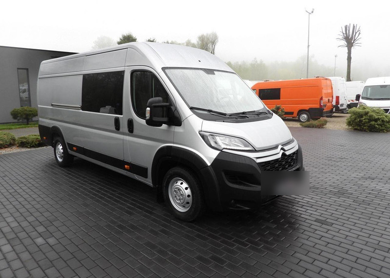 Citroën JUMPER FURGON BRYGADÓWKA 7 MIEJSC TEMPOMAT LEDY KLIMATYZACJA - Minibusz, Kisbusz: 4 kép. Citroën JUMPER FURGON BRYGADÓWKA 7 MIEJSC TEMPOMAT LEDY KLIMATYZACJA - Minibusz, Kisbusz: 4 kép.