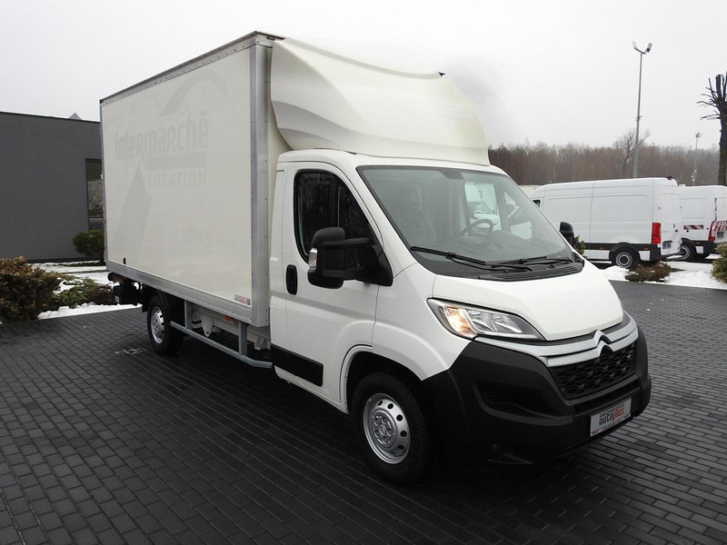 Citroën JUMPER KONTENER WINDA 8 PALET TEMPOMAT NAWIGACJA KLIMATYZACJA 1 - Dobozos felépítményű teherautó: 4 kép. Citroën JUMPER KONTENER WINDA 8 PALET TEMPOMAT NAWIGACJA KLIMATYZACJA 1 - Dobozos felépítményű teherautó: 4 kép.