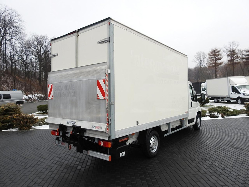 Citroën JUMPER KONTENER WINDA 8 PALET TEMPOMAT NAWIGACJA KLIMATYZACJA 1 - Dobozos felépítményű teherautó: 3 kép. Citroën JUMPER KONTENER WINDA 8 PALET TEMPOMAT NAWIGACJA KLIMATYZACJA 1 - Dobozos felépítményű teherautó: 3 kép.