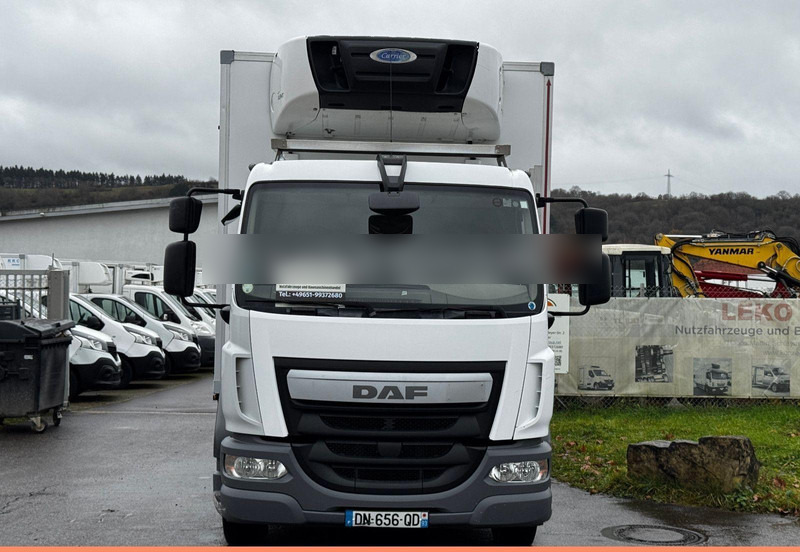 DAF LF 210 FA Mit Carrier Sp 750 - Hűtős teherautó: 2 kép. DAF LF 210 FA Mit Carrier Sp 750 - Hűtős teherautó: 2 kép.