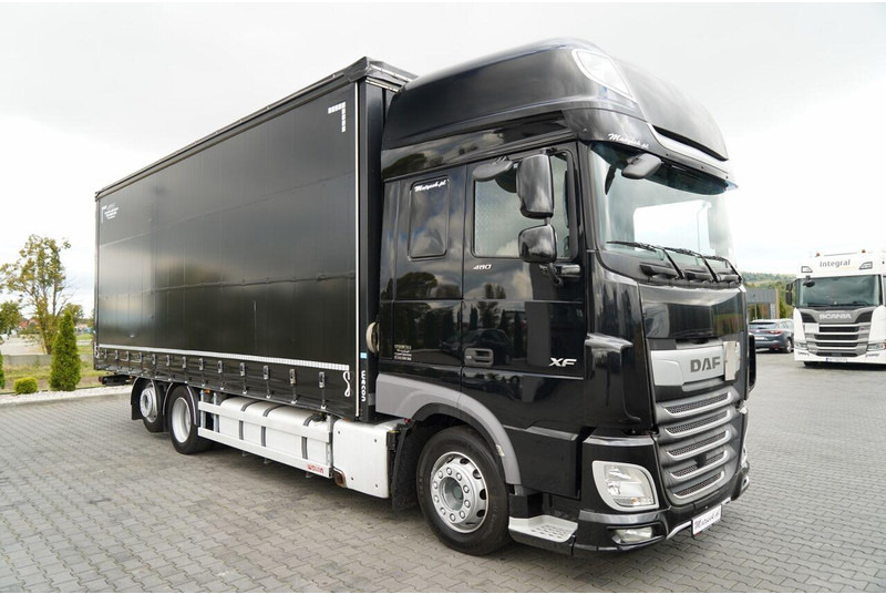 DAF XF 480 / SOLÓWKA / 6X2 / MEGA / OŚ PODNOSZONA / I-PARK COOL / 20 - Ponyvás teherautó: 2 kép. DAF XF 480 / SOLÓWKA / 6X2 / MEGA / OŚ PODNOSZONA / I-PARK COOL / 20 - Ponyvás teherautó: 2 kép.