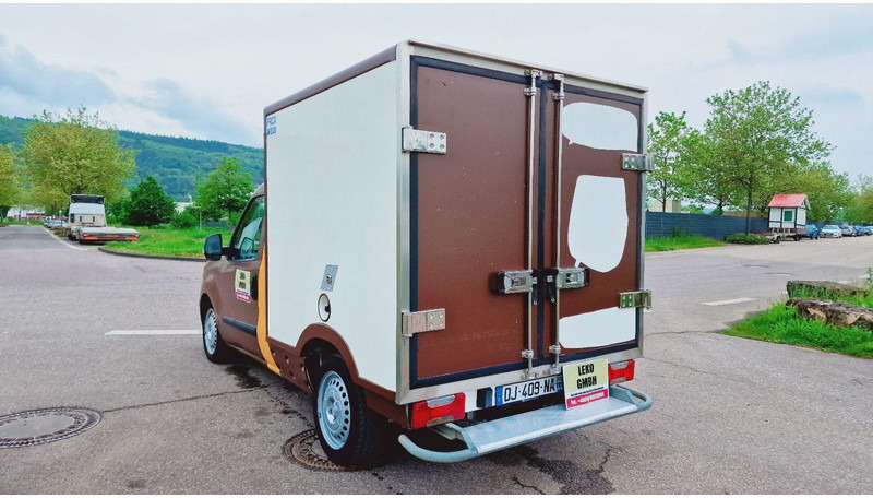 Fiat Doblò - Hűtős kisteherautó: 5 kép. Fiat Doblò - Hűtős kisteherautó: 5 kép.