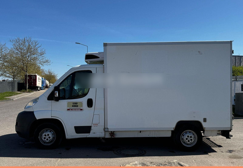 Fiat Ducato 2,3 Kühlaggregat Defekt - Hűtős kisteherautó: 4 kép. Fiat Ducato 2,3 Kühlaggregat Defekt - Hűtős kisteherautó: 4 kép.