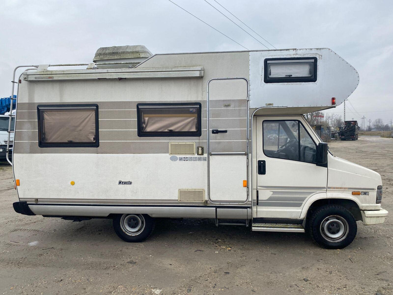 Fiat Ducato 2,8 tdi Hymer - Motorhome - Alkóvos lakóautó: 4 kép. Fiat Ducato 2,8 tdi Hymer - Motorhome - Alkóvos lakóautó: 4 kép.