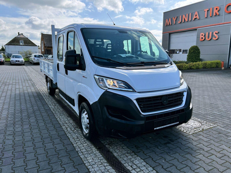 Fiat Ducato Brygadówka Doka 7-miejsc + Skrzynia - Platós kisteherautó, Duplakabinos kisteherautó: 5 kép. Fiat Ducato Brygadówka Doka 7-miejsc + Skrzynia - Platós kisteherautó, Duplakabinos kisteherautó: 5 kép.
