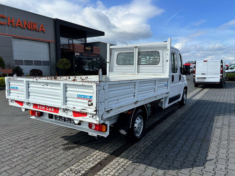 Fiat Ducato Brygadówka Doka 7-miejsc + Skrzynia - Platós kisteherautó, Duplakabinos kisteherautó: 4 kép. Fiat Ducato Brygadówka Doka 7-miejsc + Skrzynia - Platós kisteherautó, Duplakabinos kisteherautó: 4 kép.