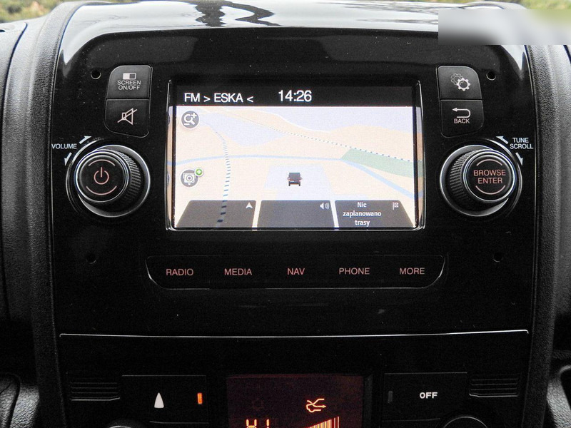 Ponyvás kisteherautó Fiat Ducato Pritsche + Plane: 16 kép. Ponyvás kisteherautó Fiat Ducato Pritsche + Plane: 16 kép.