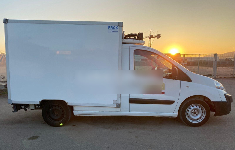 Fiat Scudo 2,0 Multijet FRCX 09/2024 - Hűtős kisteherautó: 4 kép. Fiat Scudo 2,0 Multijet FRCX 09/2024 - Hűtős kisteherautó: 4 kép.