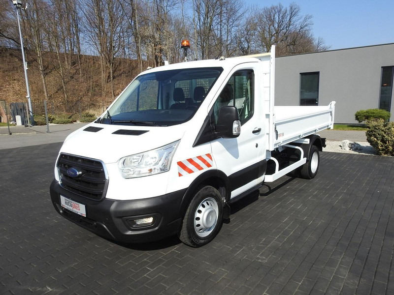Billenőplatós kisteherautó Ford TRANSIT  WYWROTKA TEMPOMAT LEDY BLIŹNIACZE KOŁA KLIMATYZACJA  17: 6 kép.