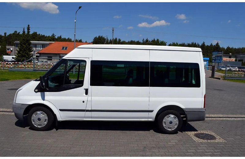 Ford Transit 2.2 9-sits TOP - Minibusz, Kisbusz: 2 kép. Ford Transit 2.2 9-sits TOP - Minibusz, Kisbusz: 2 kép.