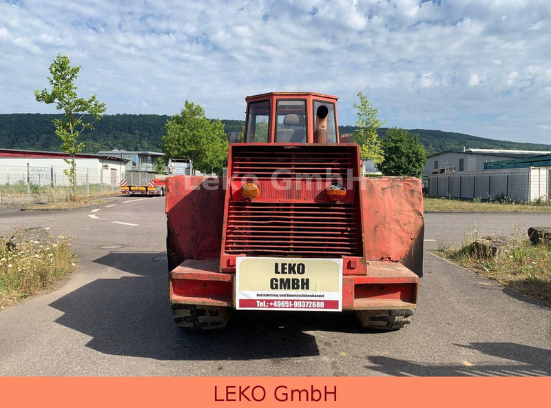 Hanomag B14C - Gumikerekes homlokrakodó: 5 kép. Hanomag B14C - Gumikerekes homlokrakodó: 5 kép.