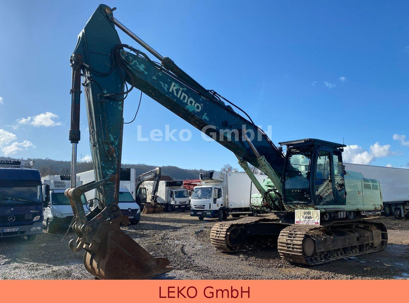 Hitachi ZX 350 LC-3 - Lánctalpas kotró: 5 kép. Hitachi ZX 350 LC-3 - Lánctalpas kotró: 5 kép.